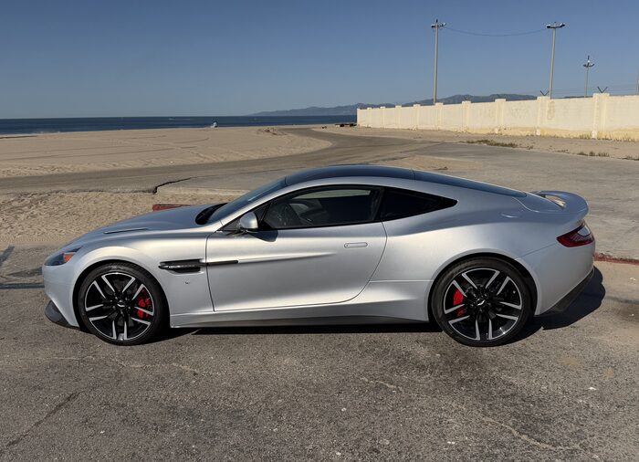 2016 Aston Martin Vanquish