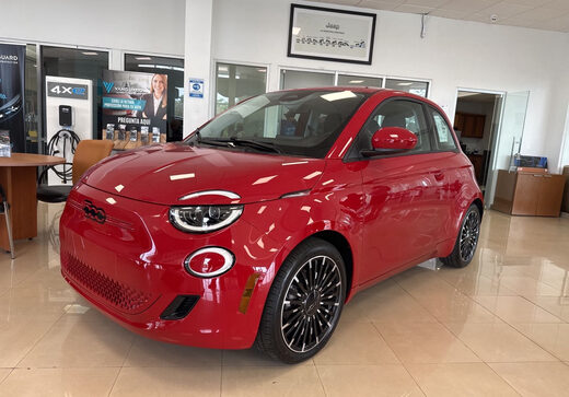 2024 FIAT 500e