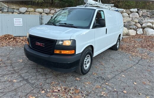 2023 GMC Savana Cargo Van