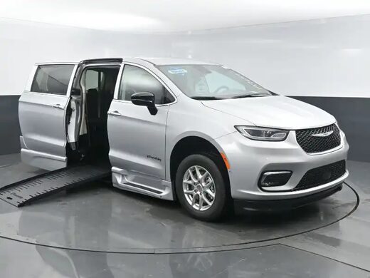 2026 Chrysler Pacifica