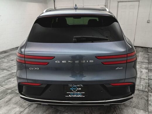 2026 GENESIS GV70