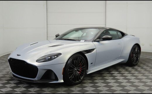 2023 Aston Martin DBS