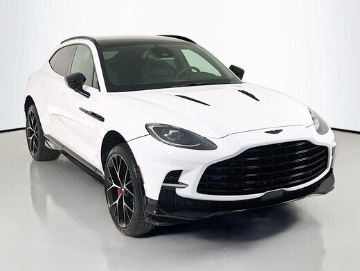 2026 Aston Martin DBX