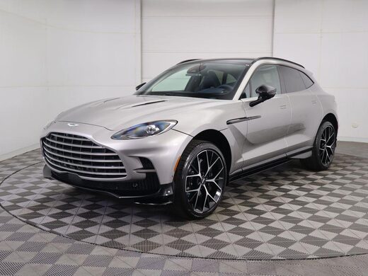 2026 Aston Martin DBX