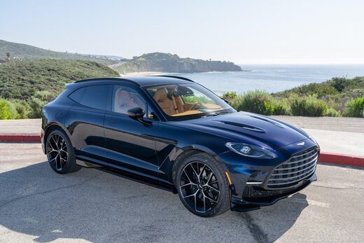 2026 Aston Martin DBX