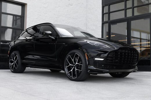 2026 Aston Martin DBX