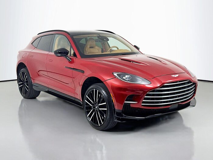 2024 Aston Martin DBX