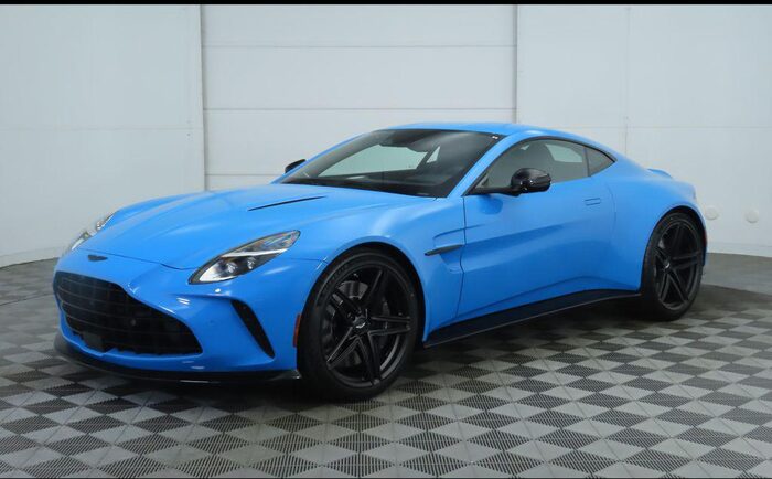 2025 Aston Martin Vantage