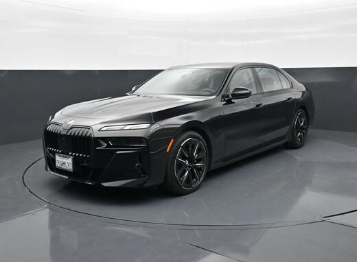 2025 BMW 750e xDrive