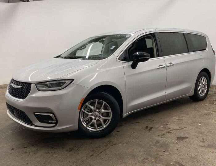 2024 Chrysler Pacifica