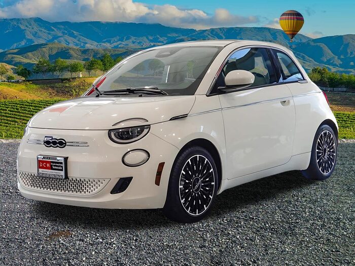 2025 FIAT 500e