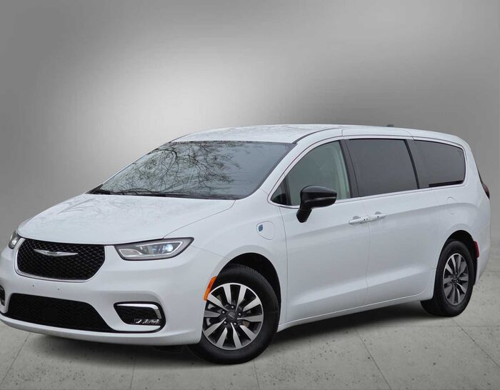 2024 Chrysler Pacifica