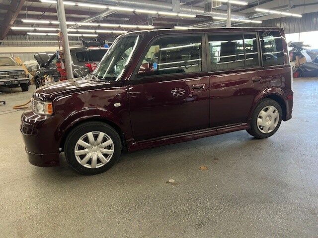 2005 Scion xB