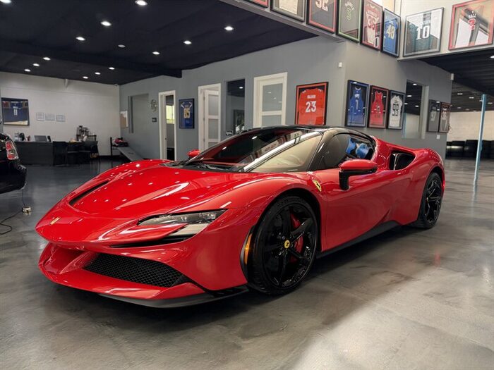 2024 Ferrari SF90 Spider