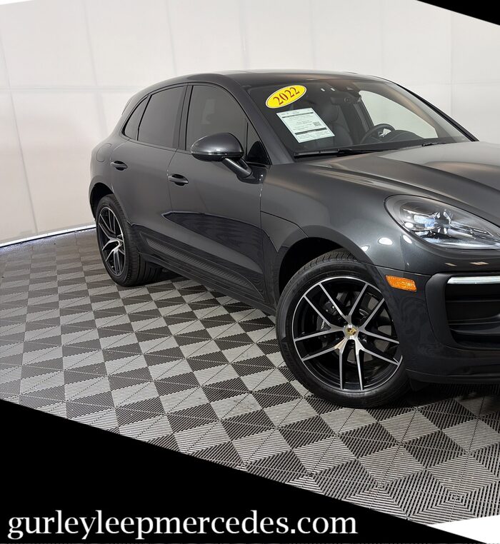 2022 Porsche Macan