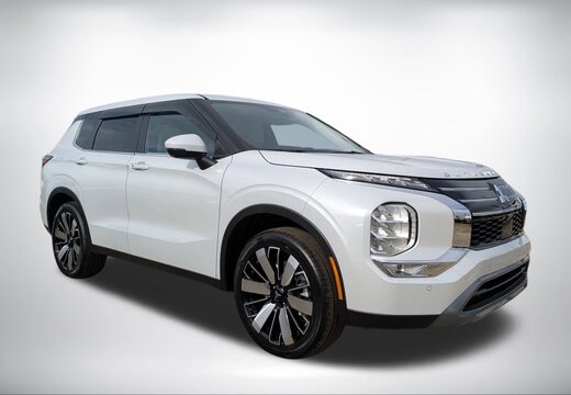 2026 Mitsubishi Outlander