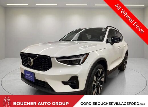 2023 Volvo XC40