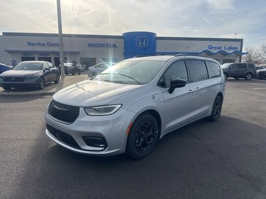 2024 Chrysler Pacifica