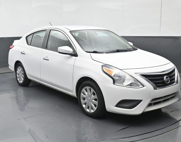 2019 Nissan Versa Sedan