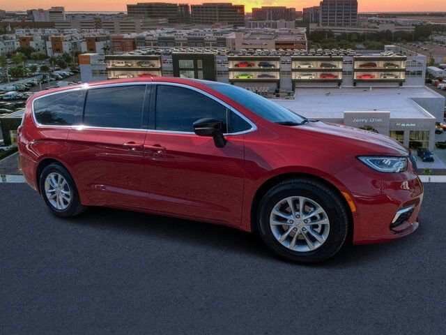 2026 Chrysler Pacifica