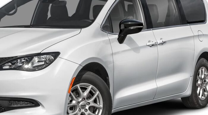 2026 Chrysler Voyager