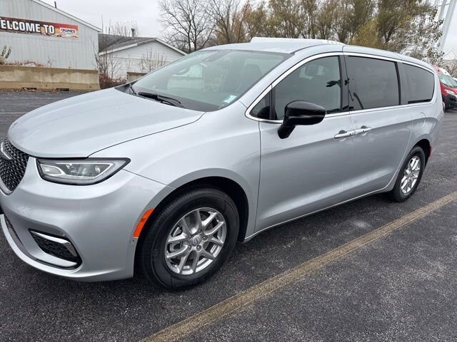 2026 Chrysler Pacifica