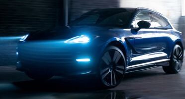 2023 Aston Martin DBX