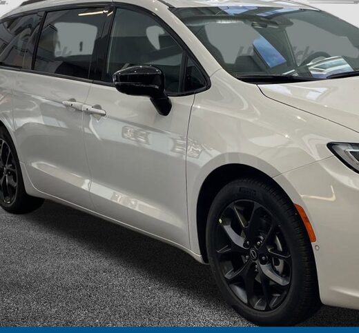 2026 Chrysler Pacifica