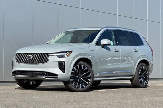 2026 Volvo XC90 Plug-In Hybrid