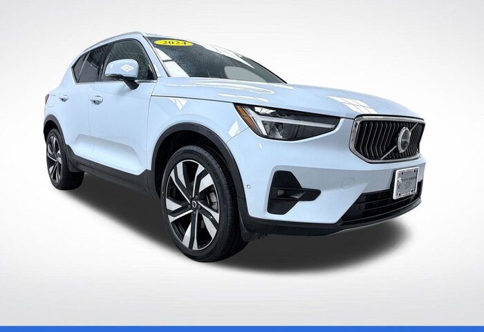 2024 Volvo XC40