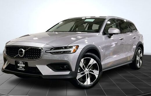 2026 Volvo V60 Cross Country