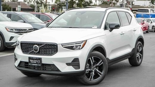 2026 Volvo XC40