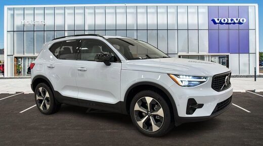 2026 Volvo XC40