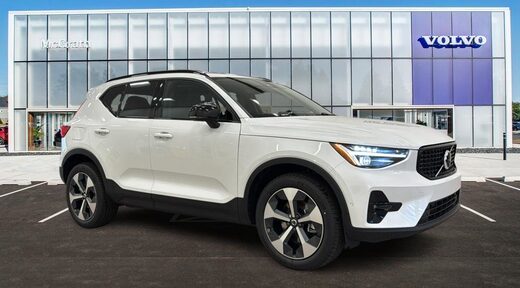 2026 Volvo XC40