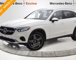 2026 Mercedes-Benz GLC
