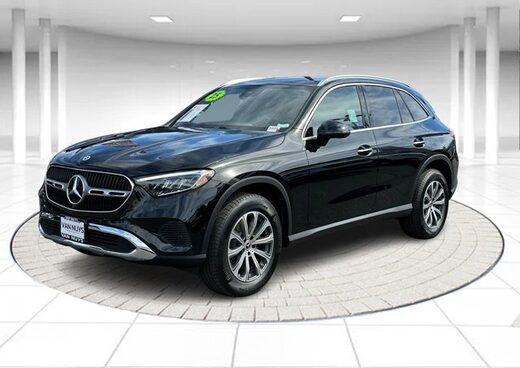 2025 Mercedes-Benz GLC