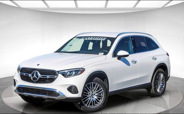 2026 Mercedes-Benz GLC