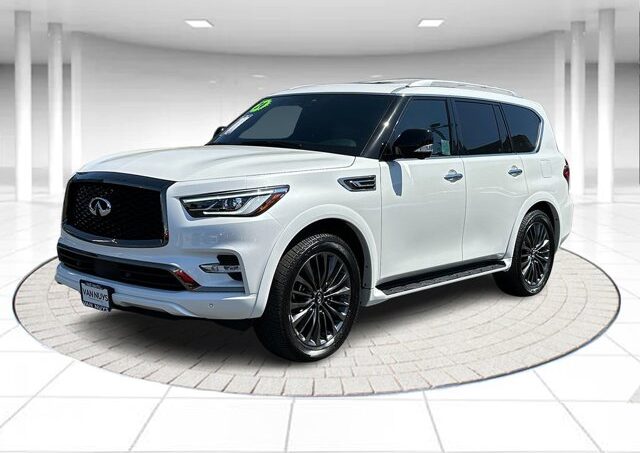 2024 INFINITI QX80