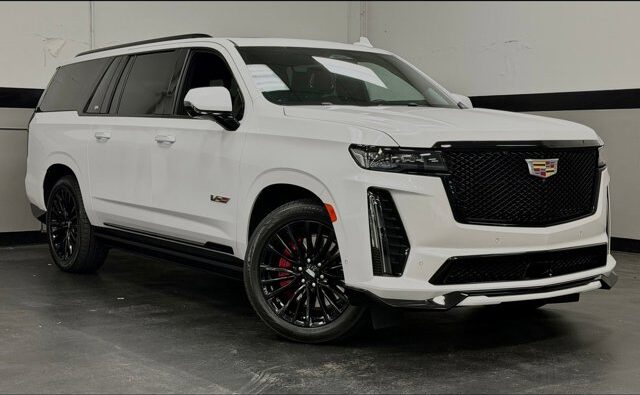 2023 Cadillac Escalade ESV