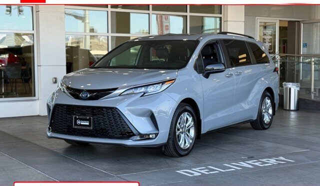 2023 Toyota Sienna