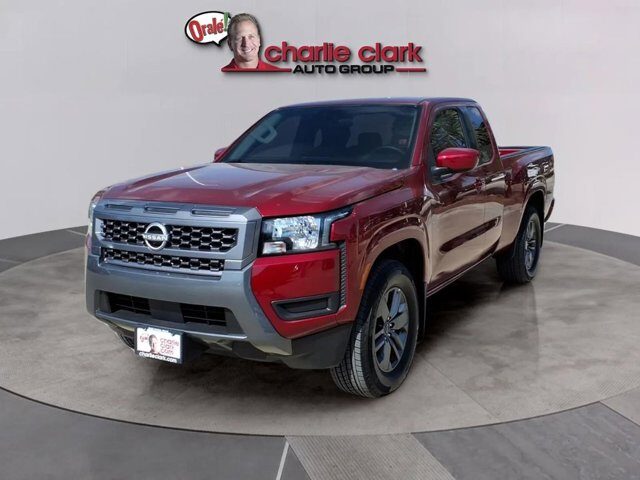 2025 Nissan Frontier