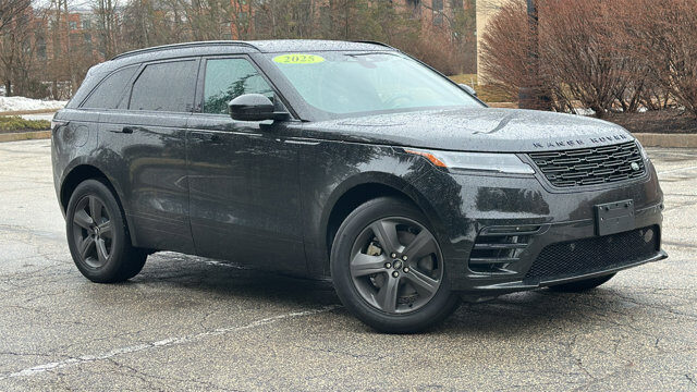 2025 Land Rover Range Rover Velar