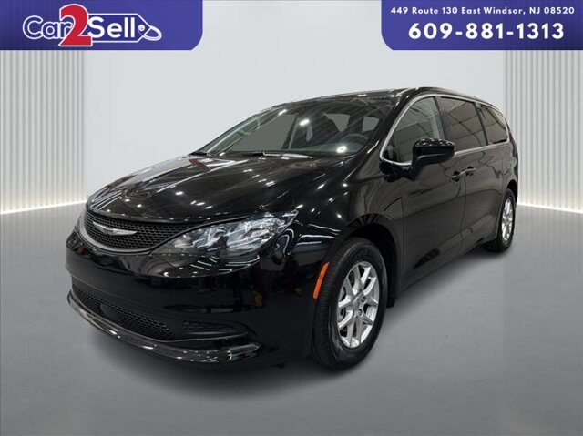 2024 Chrysler Voyager