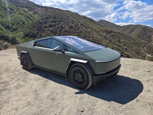 2025 Tesla Cybertruck