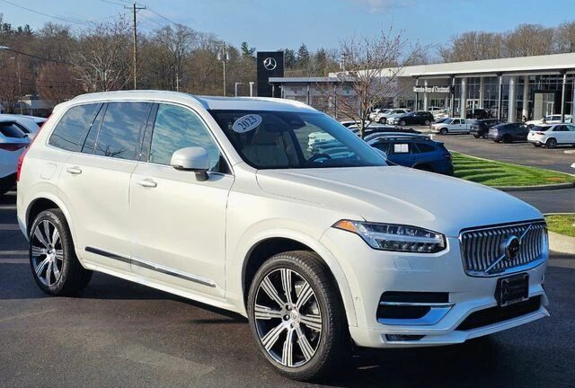 2023 Volvo XC90