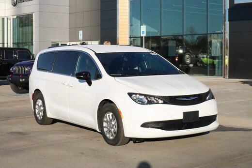 2026 Chrysler Voyager