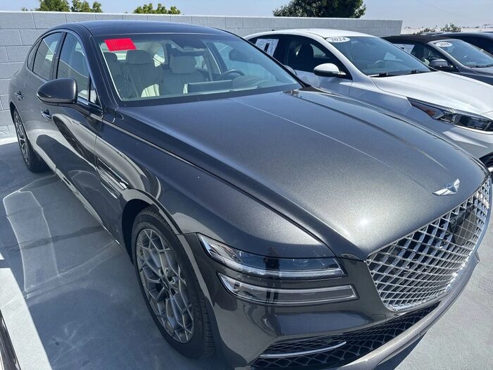 2024 GENESIS G80