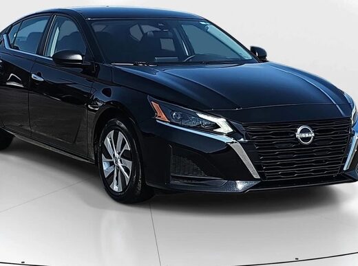 2025 Nissan Altima