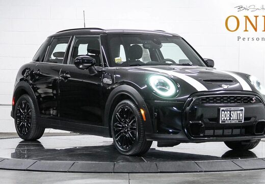 2023 MINI Hardtop 4 Door