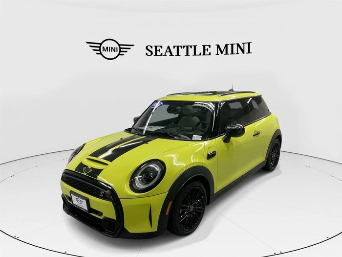 2024 MINI Hardtop 2 Door